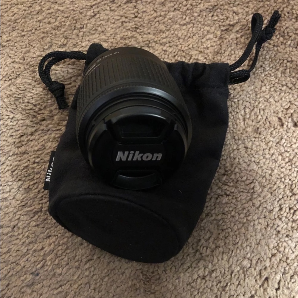 Nikon Lens